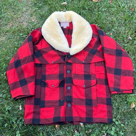 RARE Filson Mackinaw Lined Packer Coat 100% North American Wool Red Black 50 - Picture 1 of 8